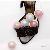 Вагинальные шарики на сцепке Lelo Luna Beads, разноцветные