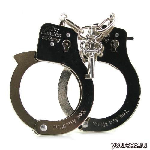   Metal Handcuffs